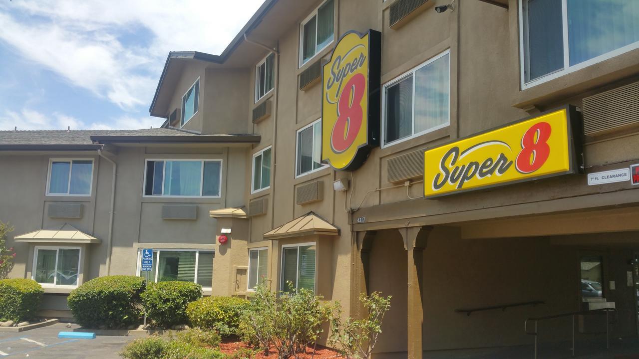 Super 8 By Wyndham Sacramento Hotel Carmichael Luaran gambar