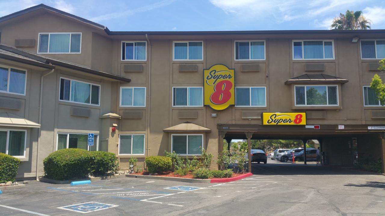Super 8 By Wyndham Sacramento Hotel Carmichael Luaran gambar