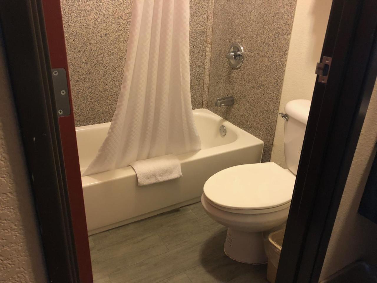 Super 8 By Wyndham Sacramento Hotel Carmichael Luaran gambar